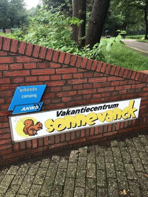 Sfeervol Chalet In Drenthe Bij Het Dwingelderveld Villa Spier Ngoại thất bức ảnh